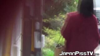 Nasty Japanese women pissing in public before scat