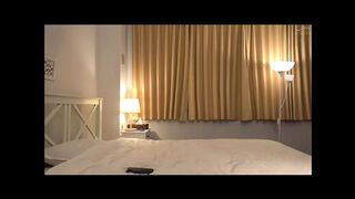 When I Call For An Delivery Health, Someone I Knew Knocked At The Door  I Negotiated For Creampie (180 Minutes) part2